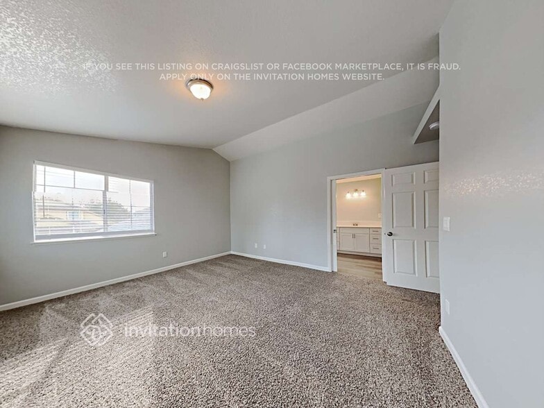 Building Photo - 4229 Gold Ridge Way