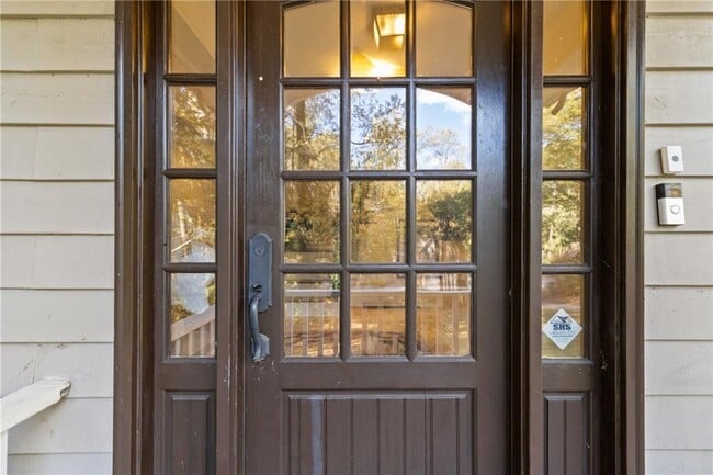 Building Photo - 1532 Huntingdon Trail