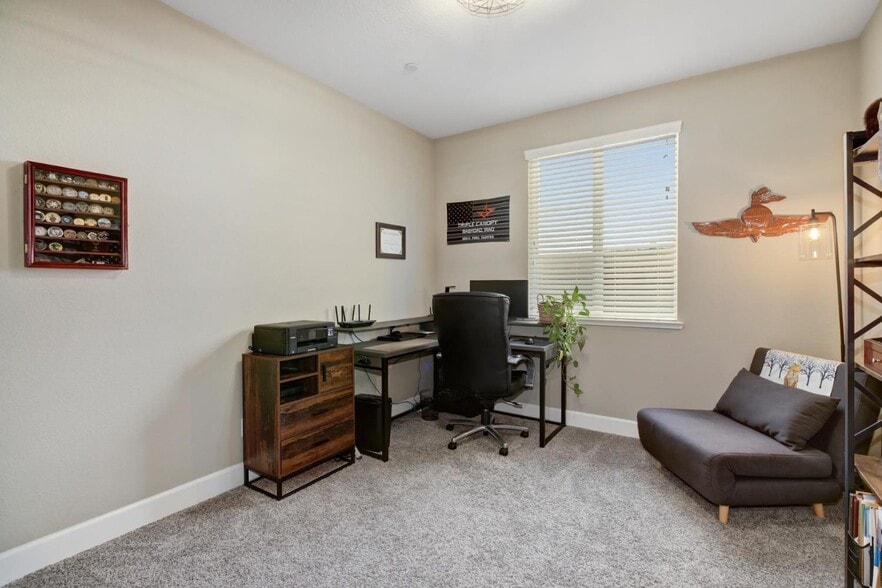 Building Photo - 6200 Crosshaven Ct