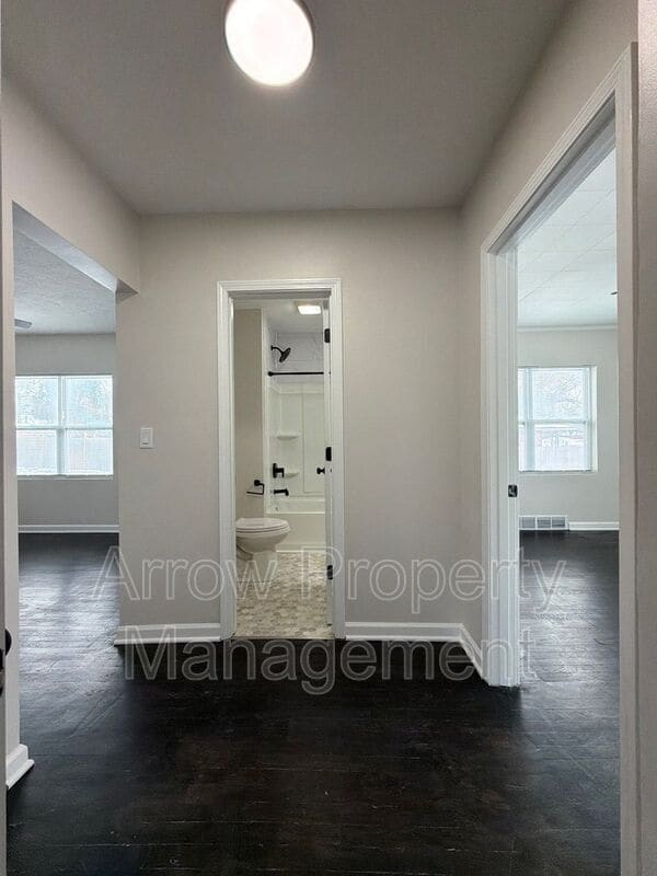 Building Photo - 6411 Adams St