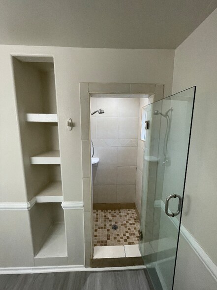 Building Photo - 754 Sonesta Dr
