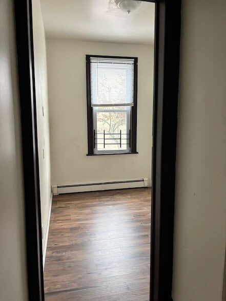 Building Photo - 23 Nelson Ave