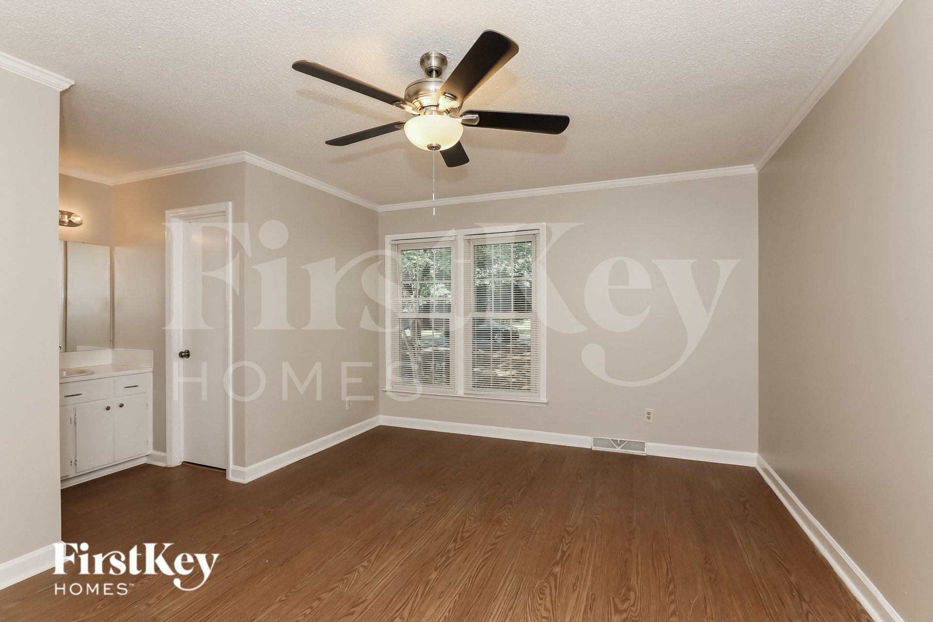 Building Photo - 10018 Mountain Apple Dr