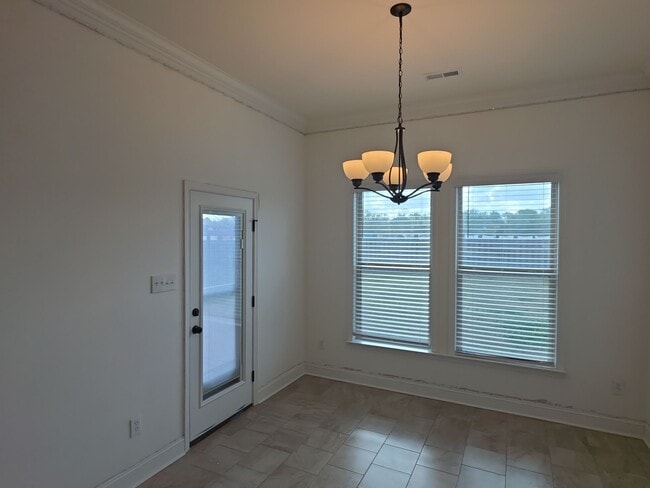 Building Photo - 228 Pumprock Dr