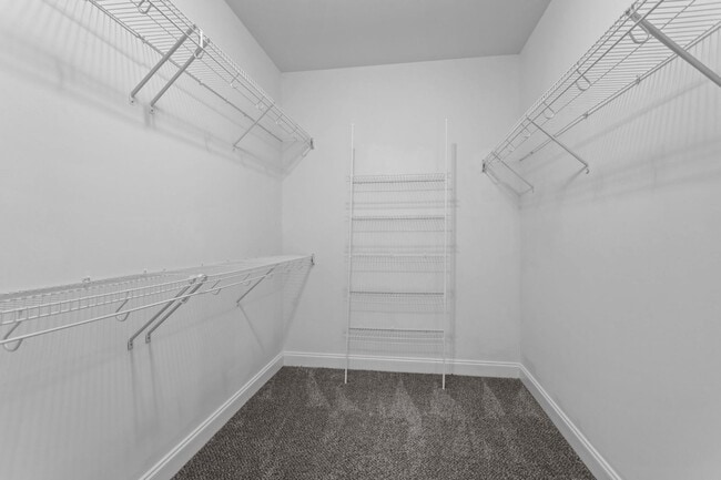 Building Photo - 3BR Home with Bonus Loft & Spa-Inspired Pr...