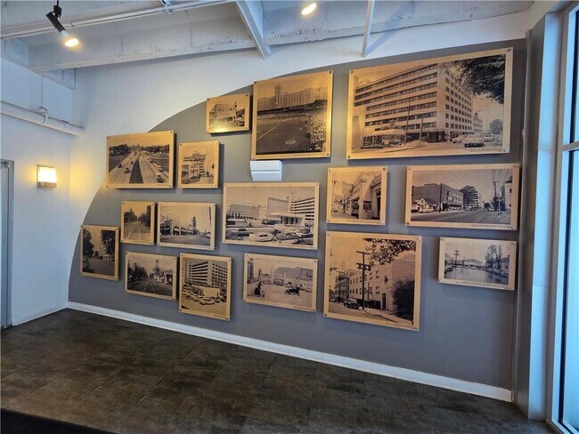 Building Photo - 878 Peachtree St NE