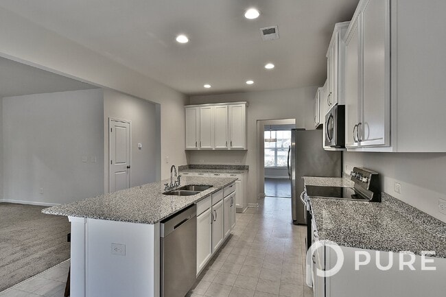 Building Photo - 373 Council Loop, Columbia, SC 29209