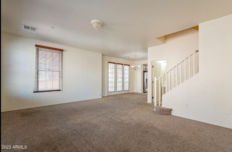 Building Photo - 2622 S Alpine Dr