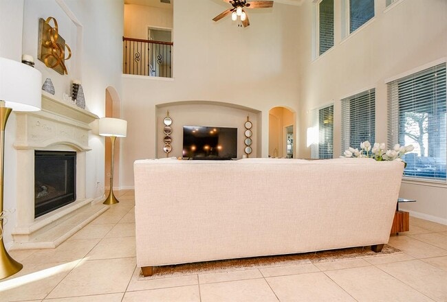 Building Photo - 3515 Summer Ranch Dr