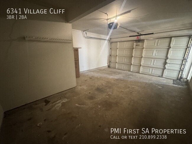 Building Photo - 6341 Village Cliff