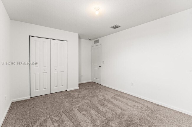 Building Photo - 10722 NW Moon Rise Ln