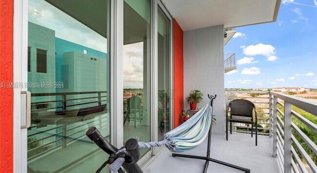 Building Photo - 7875 NW 107th Ave