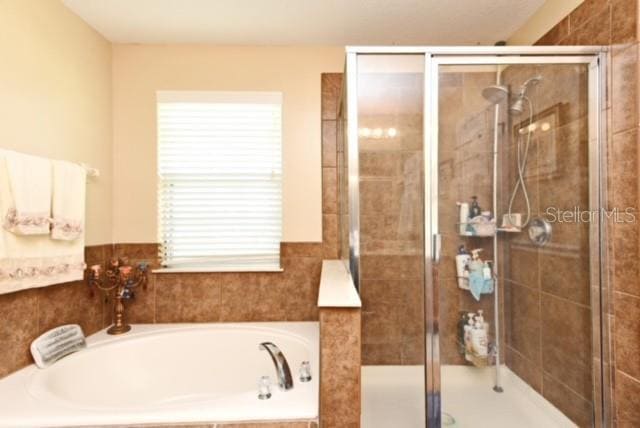 Building Photo - 2479 Passamonte Dr