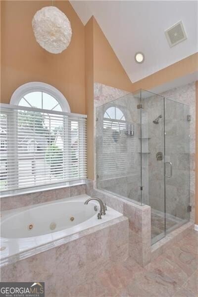 Building Photo - 905 Lancaster Way NW