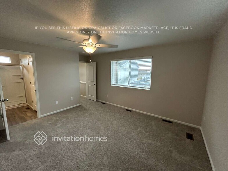 Building Photo - 9370 Oro City Loop