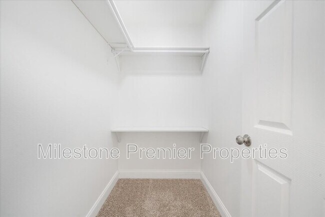 Building Photo - 3308 Moulton St