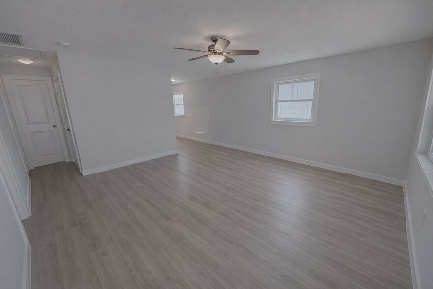 Building Photo - 4453 87th St Ct W