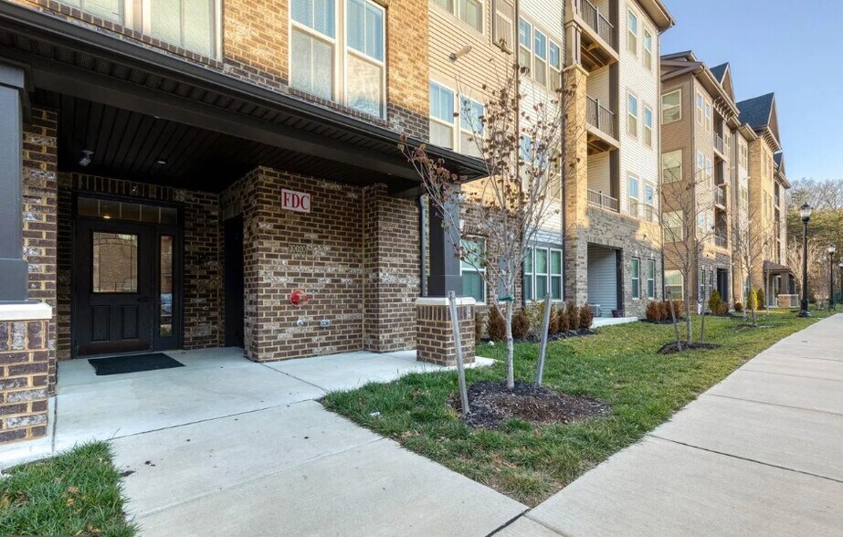 Building Photo - 10020 Ruffian Way