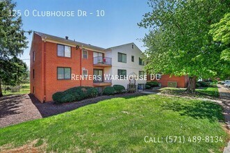 Building Photo - 125 O Clubhouse Dr-10