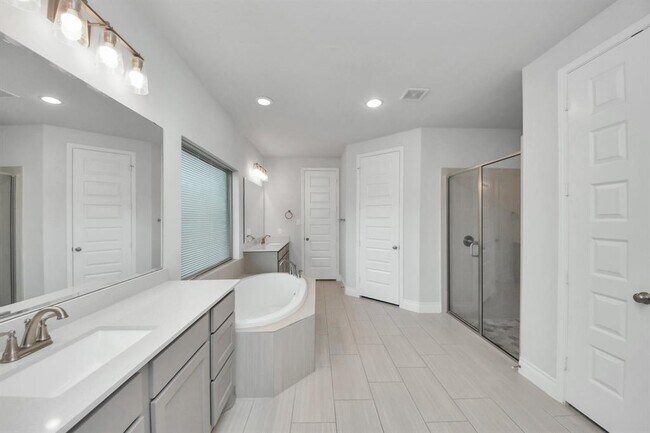 Building Photo - 28907 Ridge Valley Ct