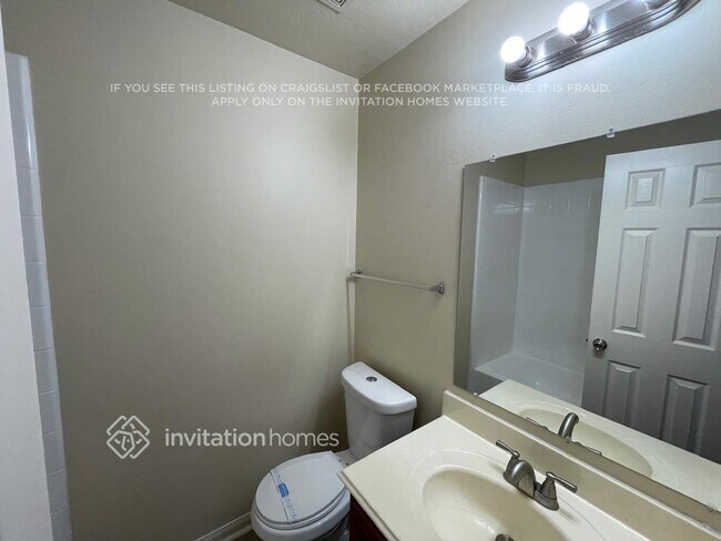 Building Photo - 6338 Austinville Dr