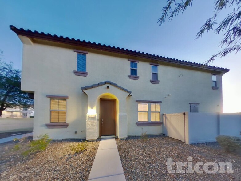 Building Photo - 12590 W Mazatzal Dr