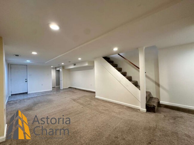 Building Photo - Spacious 3BR/2BA Home with Finished Basement and Fenced Yard – Edmondson Village