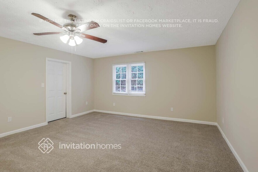 Building Photo - 762 Plainville Way SW