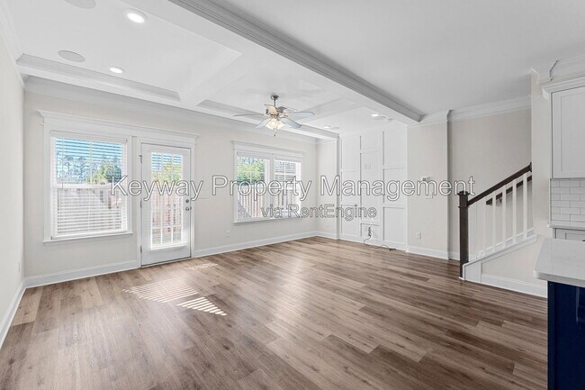 Building Photo - 331 Sumac Trail
