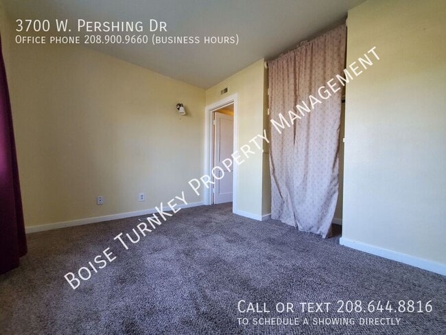 Building Photo - 3700 Pershing Dr