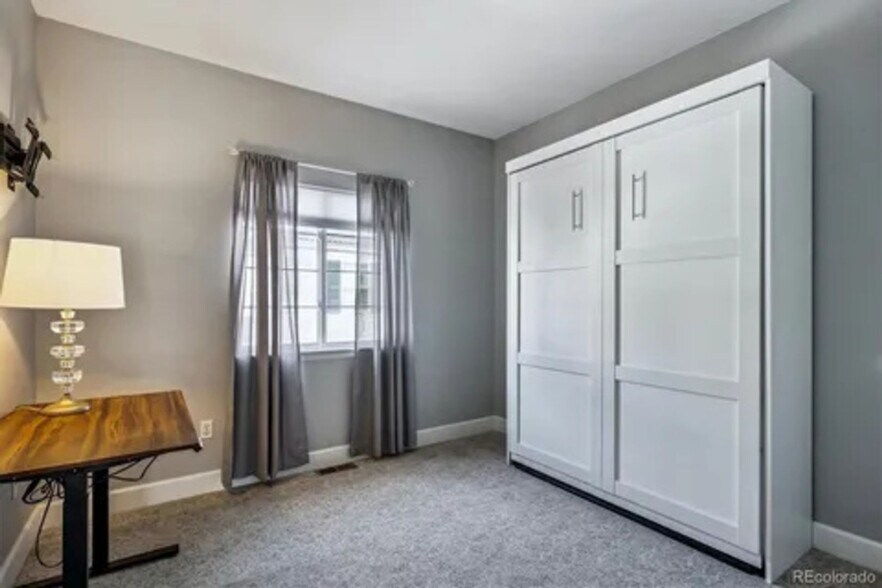 Building Photo - 3751 S Dayton St