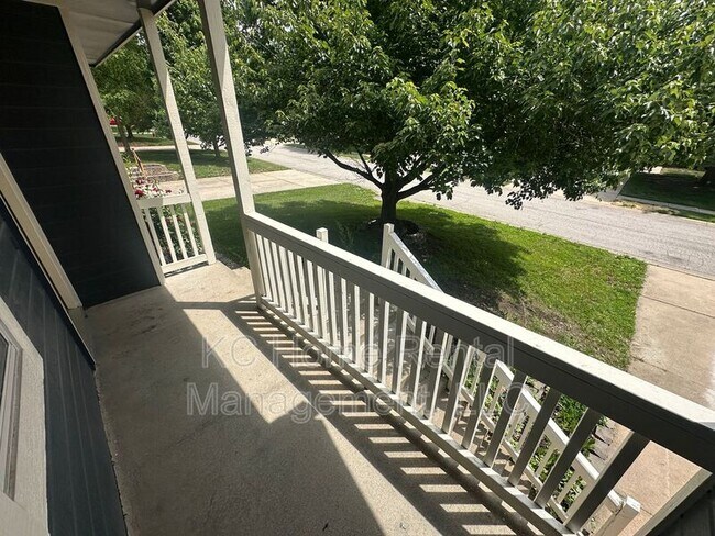 Building Photo - 1400 Cypress Dr