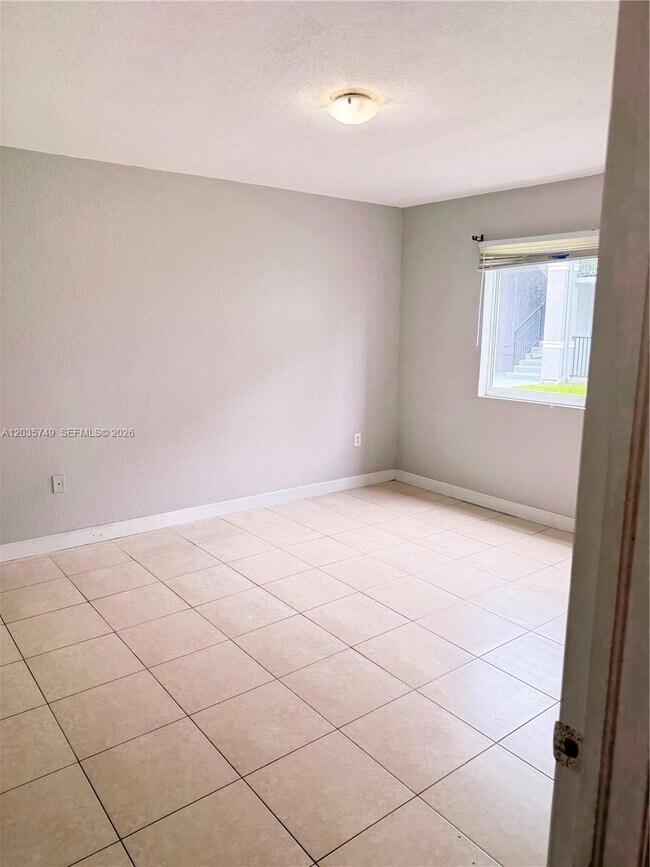 Building Photo - 15410 SW 284th St
