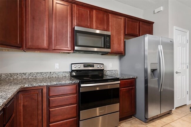 Building Photo - 2756 Mead Ave