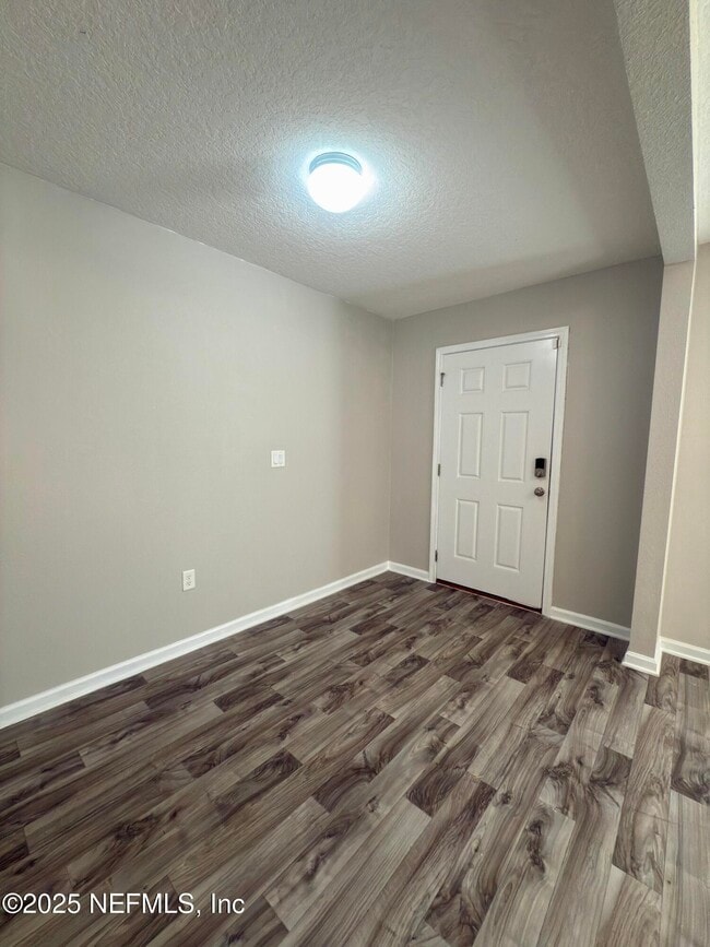 Building Photo - 3079 Greywood Ln