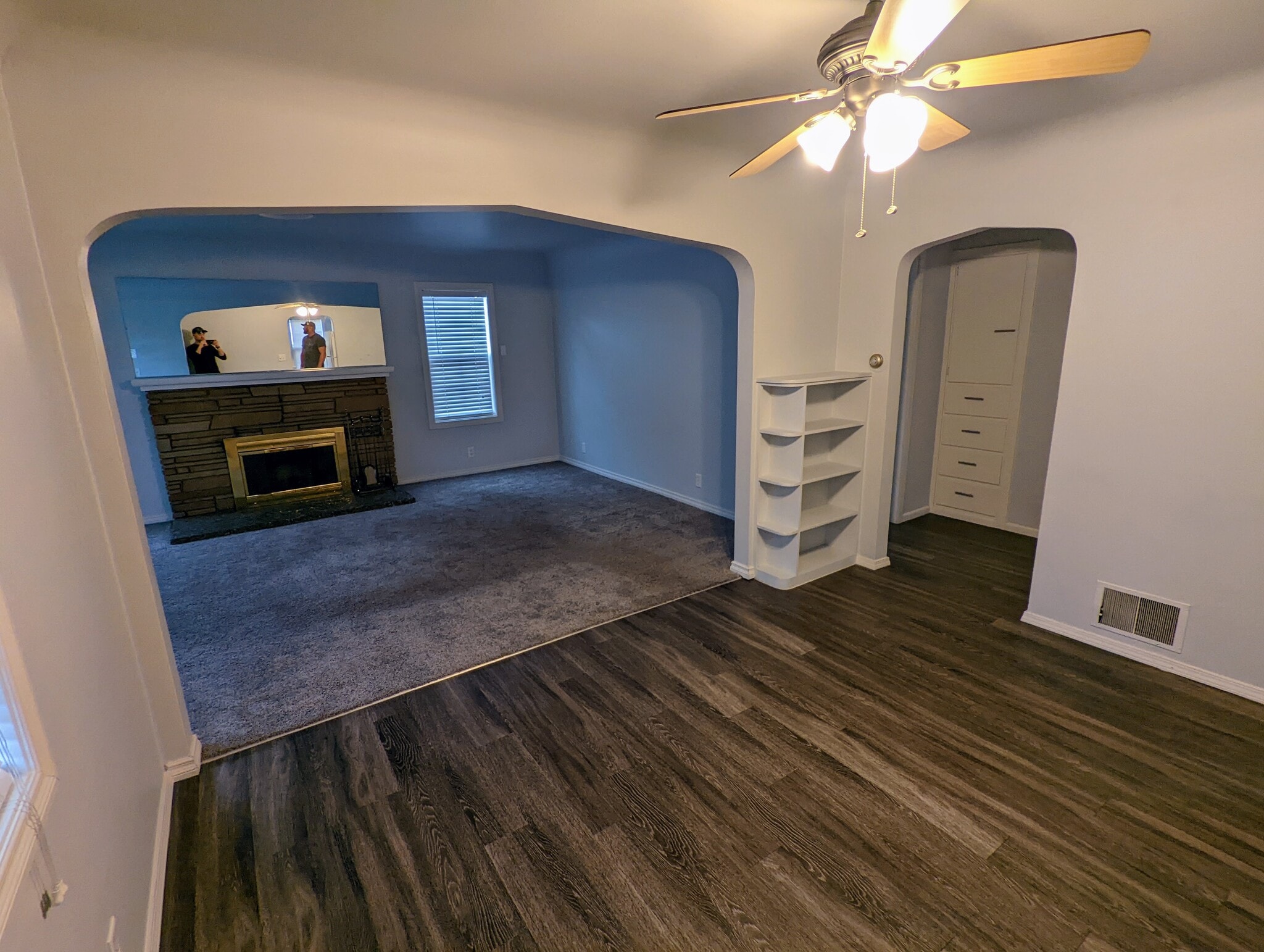 Living Room - 2310 W Kiernan Ave