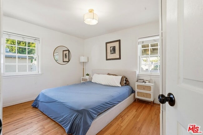 Building Photo - 15203 Yukon Ave