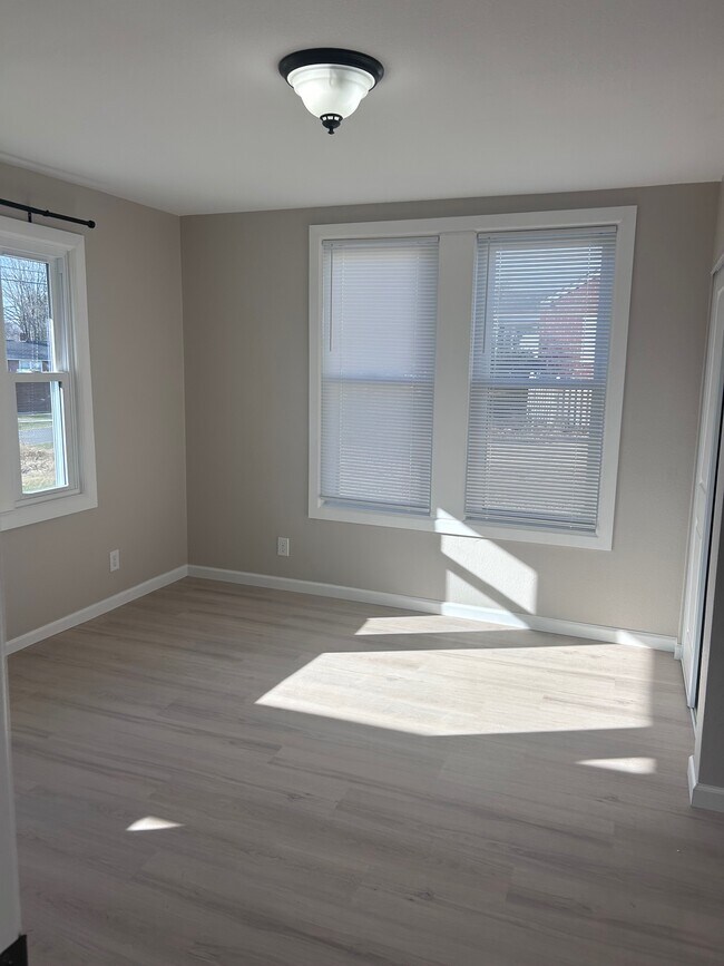 Building Photo - 177 Jarrett Buck Loop