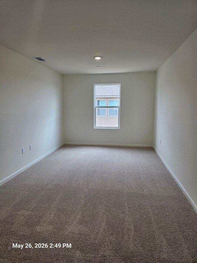 Building Photo - New Construction!
