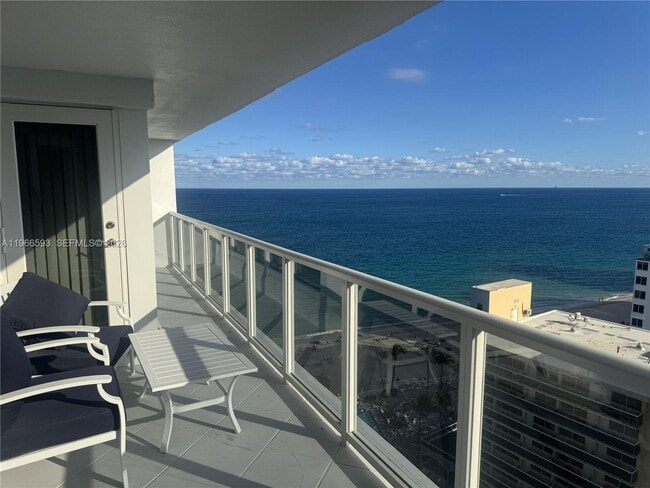 Building Photo - 4100 Galt Ocean Dr
