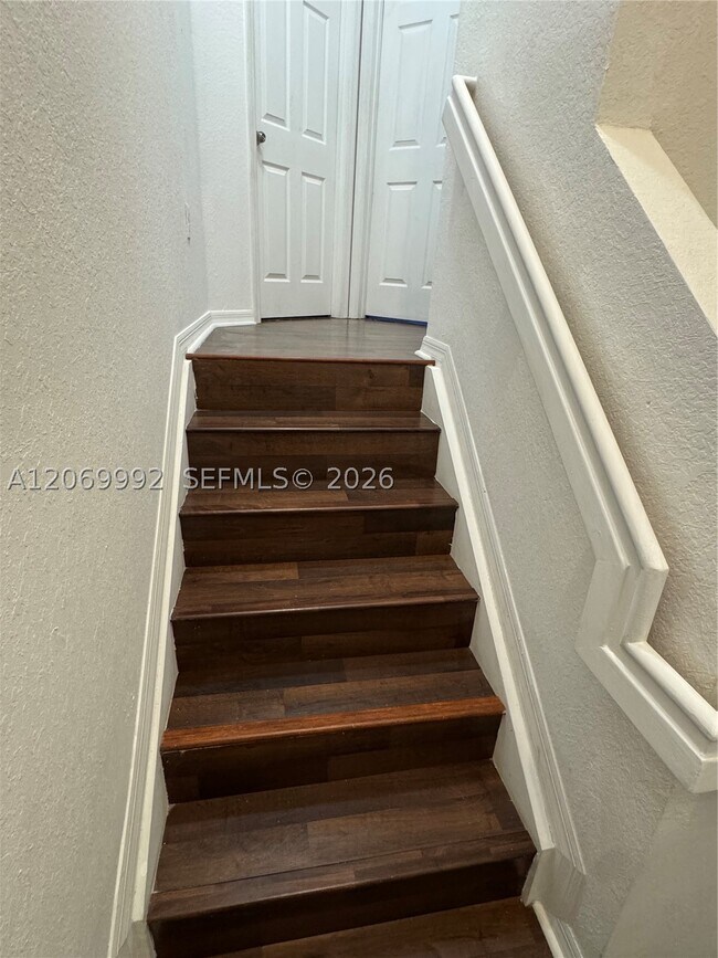 Building Photo - 10870 NW 88th Terrace