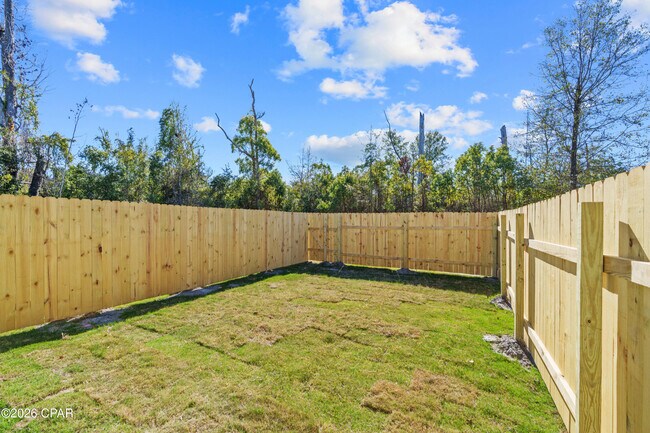 Building Photo - 2316 E 19th Pl