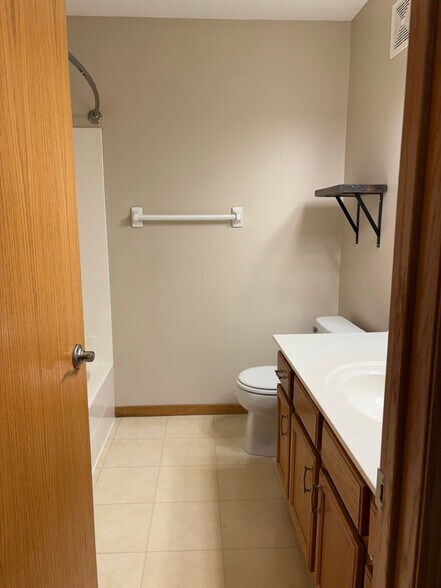 Building Photo - 15113 Cimarron Way