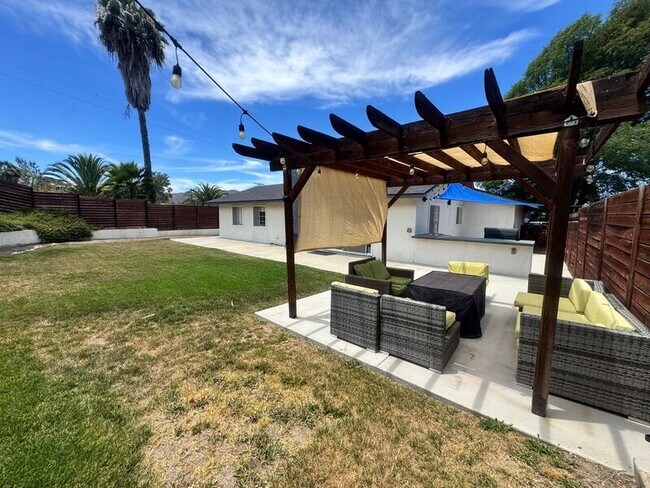 Building Photo - 12503 Buckskin Trail