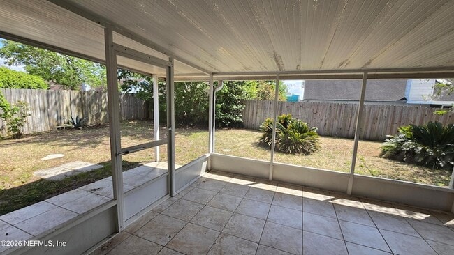 Building Photo - 8636 Charlesgate Cir N