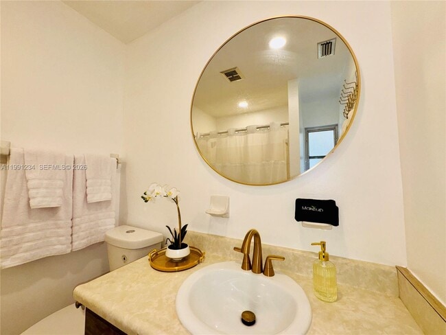 Building Photo - 5100 Rilma Ave