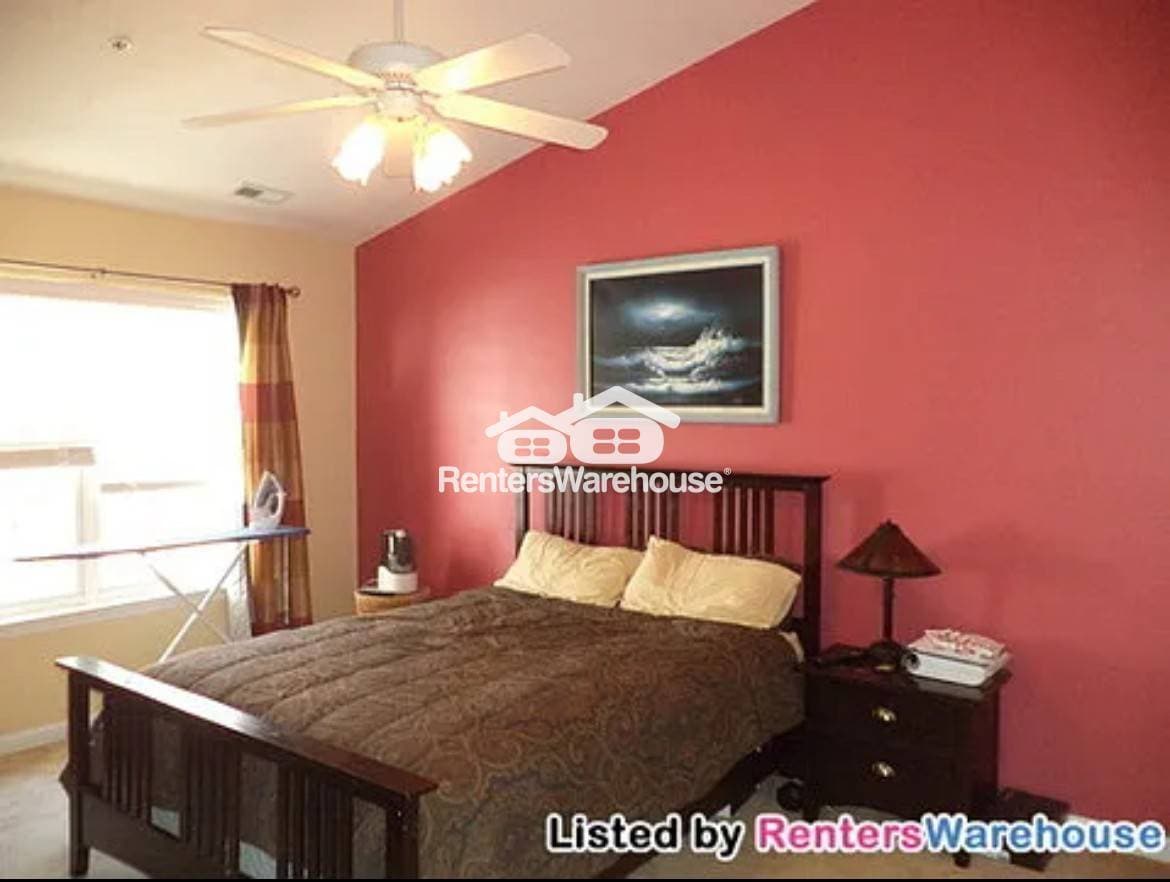 Building Photo - 2571 Vireo Ct