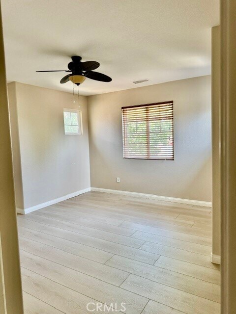 Building Photo - 1379 Valley Rose Way