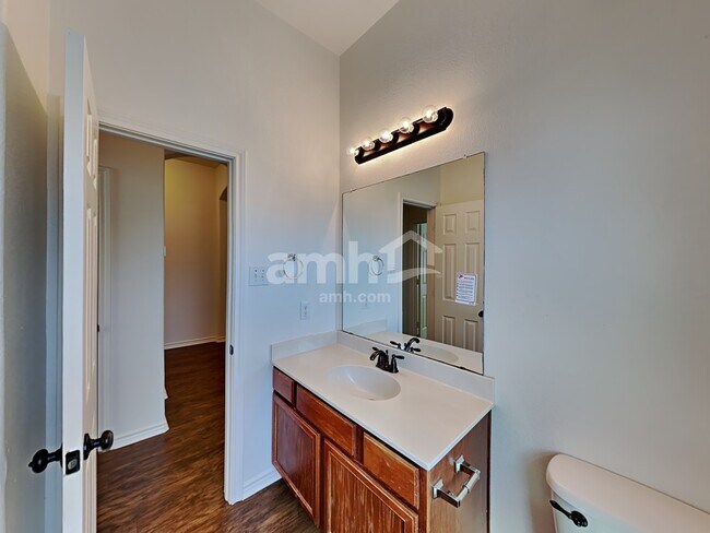 Building Photo - 1316 Rosedale Springs Ln