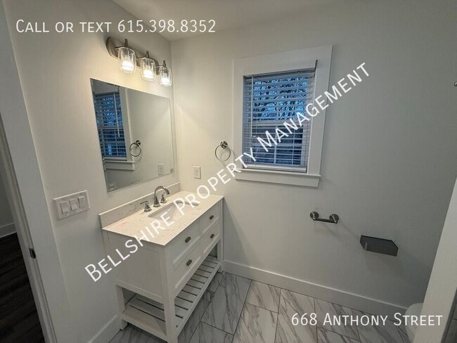 Building Photo - 668 Anthony St